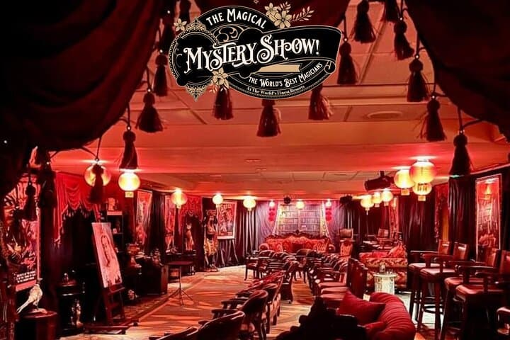 intimate-magic-show-hilton-waikiki-beach-hotel