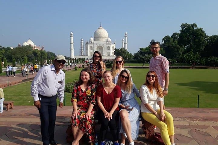 Taj Mahal, Agra Fort & Ranthambore Tiger Safari — 2-Day Tour from Goa photo 3