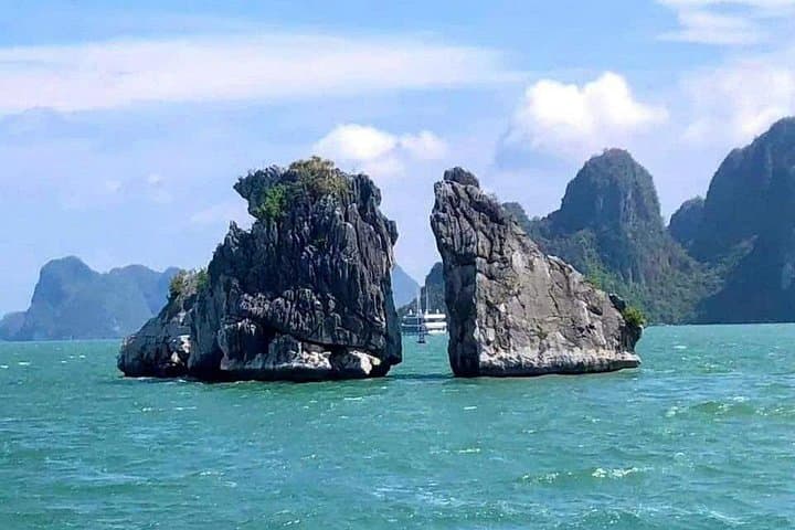 Halong Bay Small-Group Day Cruise from Hanoi — Kayaks, Caves & Floating Villages photo 2