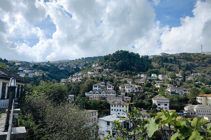 Tirana to Gjirokastër by Eden: Private Day Trip to the UNESCO Stone City