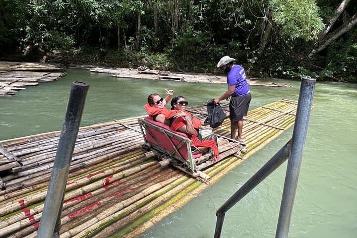 Martha Brae River Rafting: One-Hour Day Float Near Falmouth, Jamaica