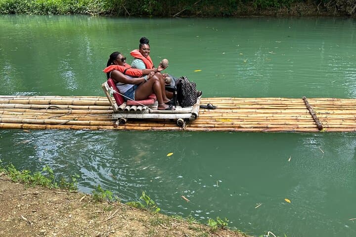 Martha Brae River Rafting: One-Hour Day Float Near Falmouth, Jamaica photo 5