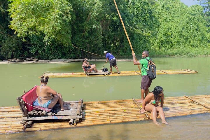 Martha Brae River Rafting: One-Hour Day Float Near Falmouth, Jamaica photo 6