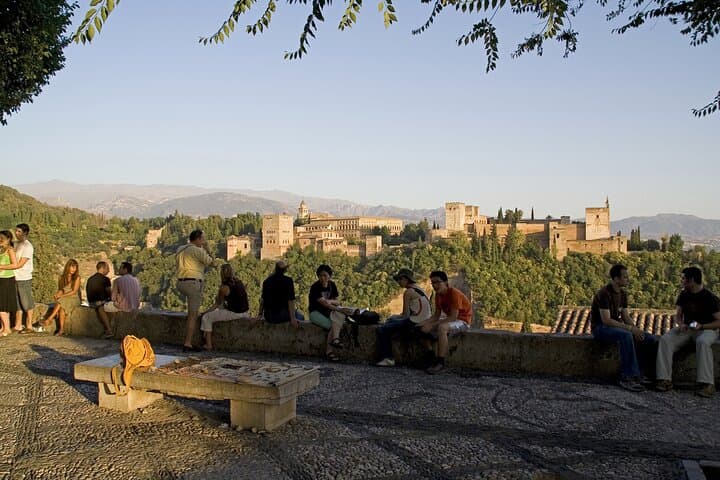 Albaicín & Sacromonte Private Walking Tour — Views, Caves and Flamenco in Granada photo 5