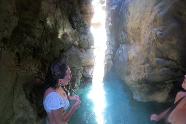 Dubrovnik Blue & Green Cave Boat Tour — Elaphiti Islands & Šunj Beach photo 5