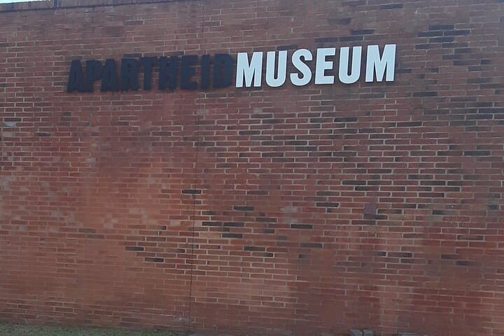 Half-Day Apartheid Museum & Soweto Tour — History, Culture and Practical Tips photo 3