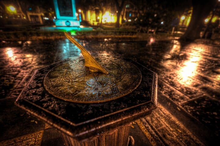 Deathly Debutantes Savannah Ghost Tour — Haunted Walking Tour of Johnson Square photo 1