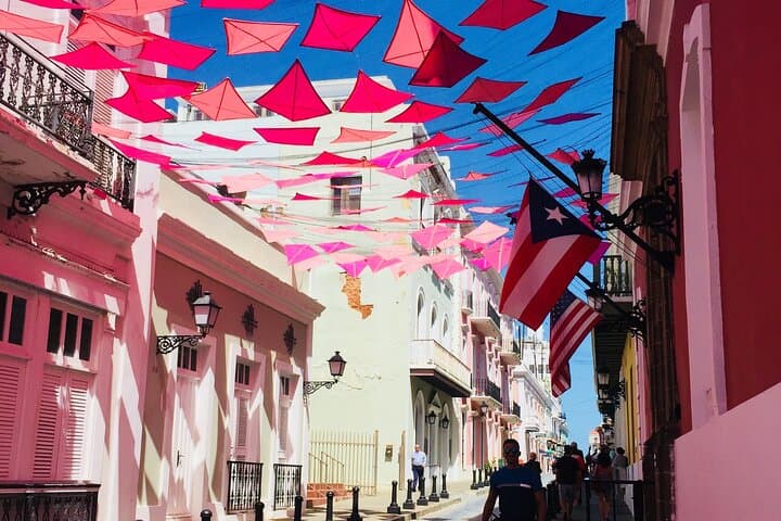 Old San Juan Heritage Walking Tour: Colonial History & Hidden Gems