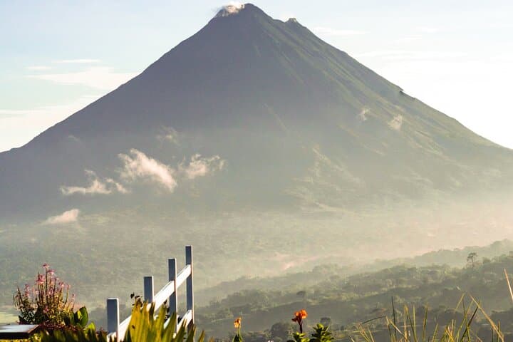 Arenal Volcano Viewpoint Trail: Observatory Lodge Sunset Hike photo 4