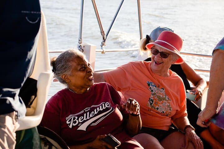 Estero Bay Dolphin and Shelling Cruise from Fort Myers Beach photo 6