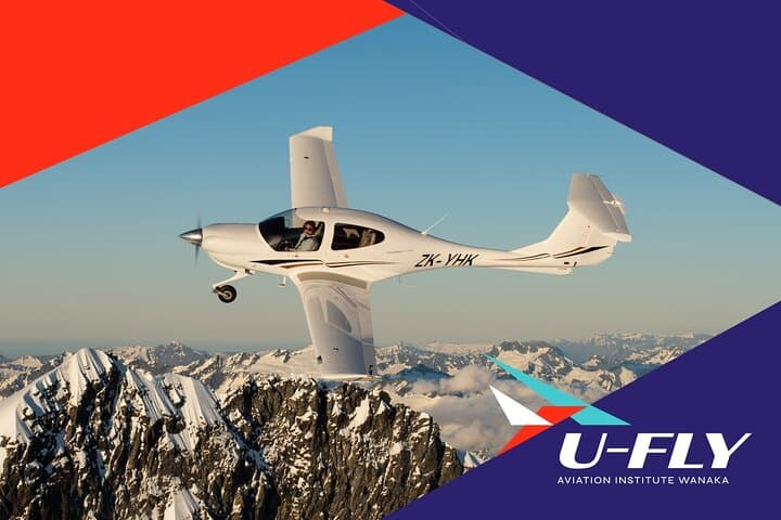 20-Minute Trial Flight Over Lake Wanaka — Introductory Pilot Experience Above the Southern Alps photo 6