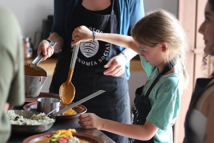 Hands-On Oaxacan Mole Class: Market Tour & Traditional Cooking in Oaxaca City photo 2