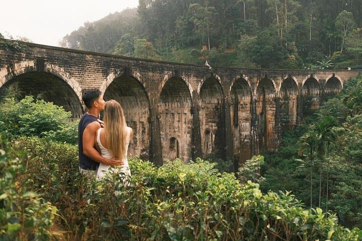 Ella Private Day Tour: Nine Arch Bridge, Little Adam's Peak & Udawalawe Elephant Transit photo 1