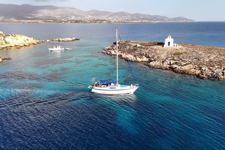 Glaraki Private Day Cruise — Blue Lagoon, Despotiko & Antiparos Sea Caves photo 2