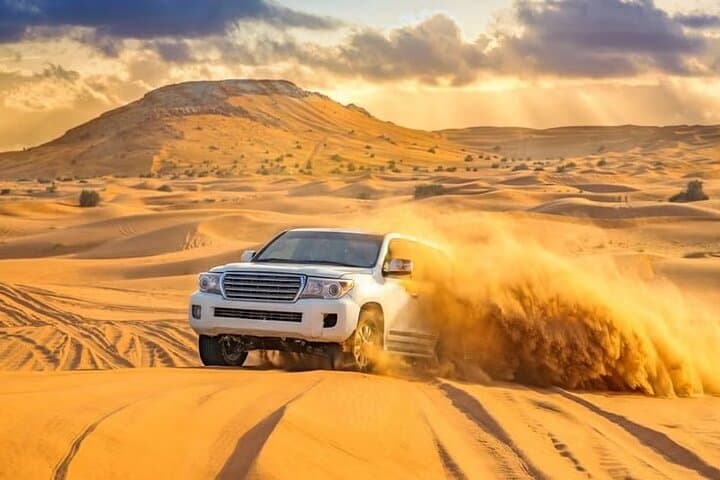 Dubai 4x4 Desert Safari: Sunset Dune Bashing & Bedouin Camp Experience