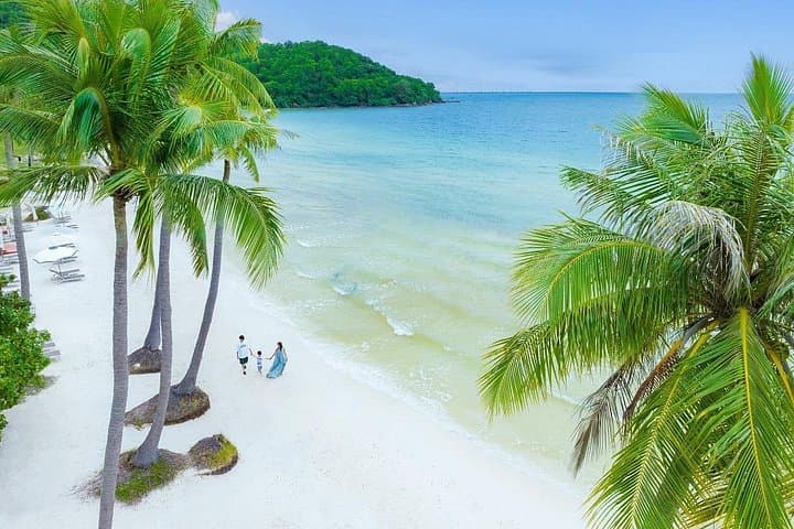 Phu Quoc 4-Island Day Tour with Hon Thom Cable Car — Snorkel, Beaches & Aquatopia photo 2