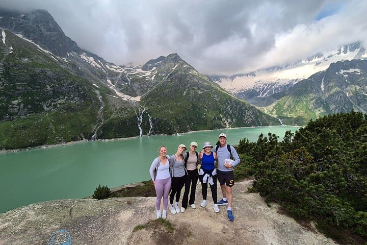 2-Day Swiss Bike & Hike Combo: Lake Lucerne Cycle and Göscheneralp Alpine Hike photo 5