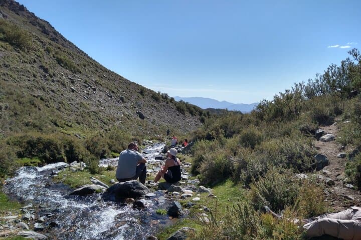 Andes Front Range Trek with Gaucho Asado near Potrerillos photo 4