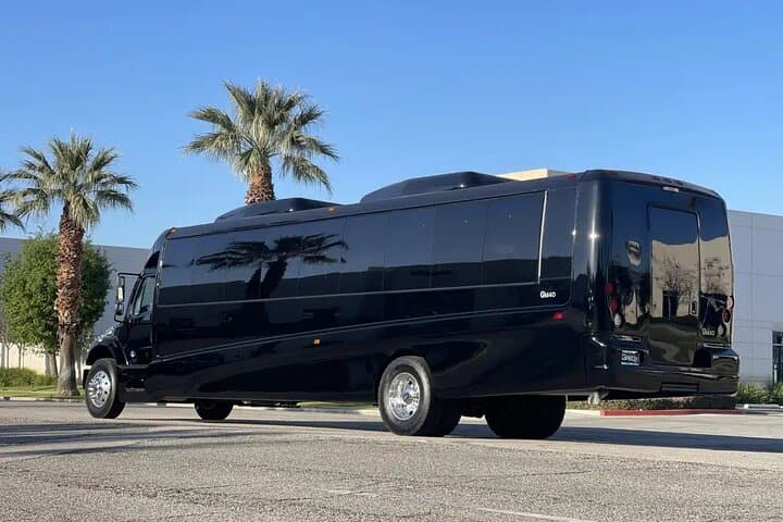 Fort Lauderdale 40-Passenger Luxury Mini Bus Private Transfer photo 4
