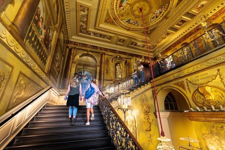 Westminster and Kensington Palace Walking Tour — London Half-Day Highlights photo 2