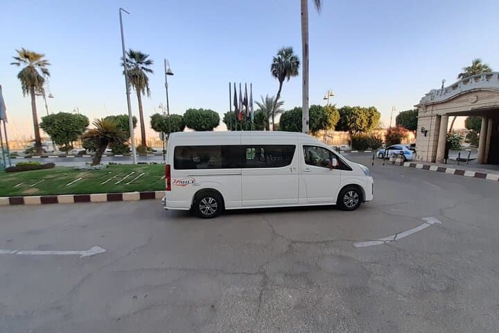 Private Transfer from Luxor to Hurghada: Scenic 4‑Hour Coastal Drive photo 5