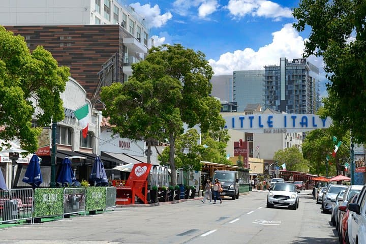 San Diego Donut Tour: Little Italy Donuts, Pastries & Coffee Walk photo 4