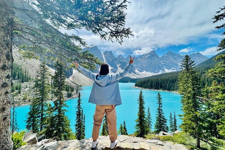 Banff National Park Day Tour: Lake Louise, Moraine Lake & Johnston Canyon photo 6