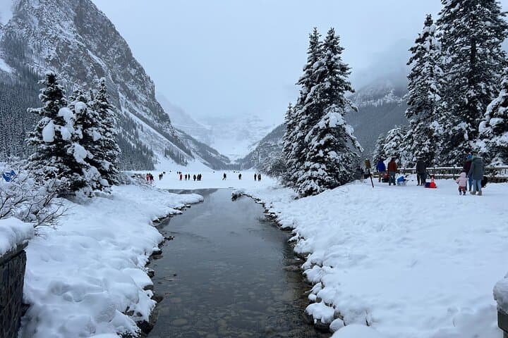 Banff National Park Day Tour: Lake Louise, Moraine Lake & Johnston Canyon photo 3