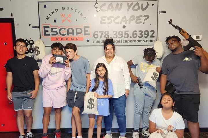 Atlanta Isolation Escape Room: 60-Minute High-Stakes Puzzle Experience photo 2
