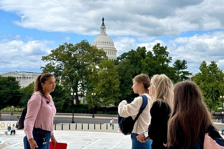 inside-the-us-capitol-library-of-congress-and-supreme-court-guided-tour photo 1