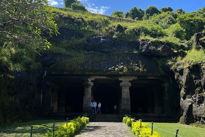 Elephanta Caves Guided Tour: Ferry to Mumbai’s Ancient Rock-Cut Temples photo 6