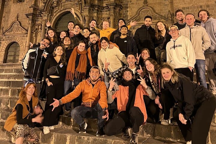 Cusco Pub Crawl — Skip-the-Line Bar Tour, Drinks & Club Night photo 2