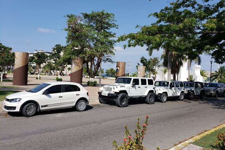 Custom Private Cozumel Island Tour — Drive, Snorkel & Mayan Ruins photo 2