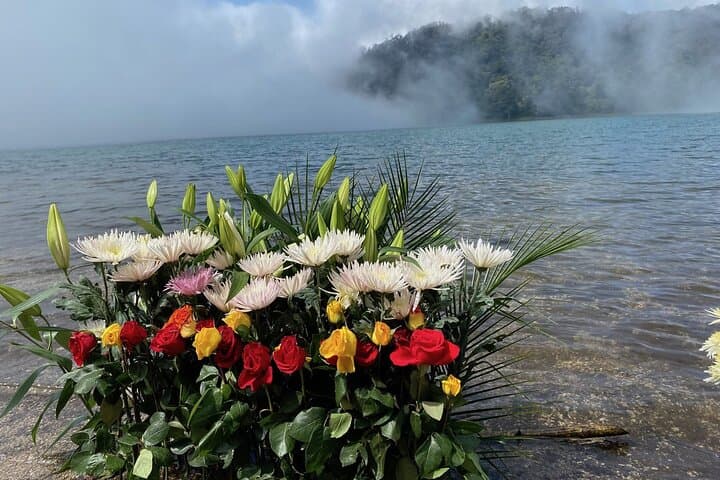 Hike Sacred Lake Chicabal and Mayan Village Tour — Full Day from Xela