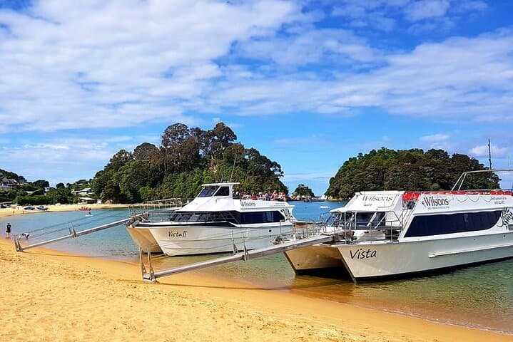 Abel Tasman Vista Cruise: Scenic Boat Tour & Beach Stops photo 2