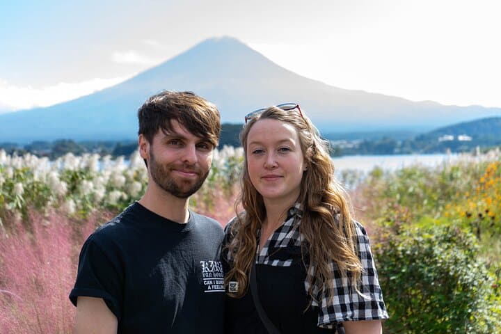 Private Mt. Fuji Photography Tour — Full-Day Sightseeing from Tokyo photo 2