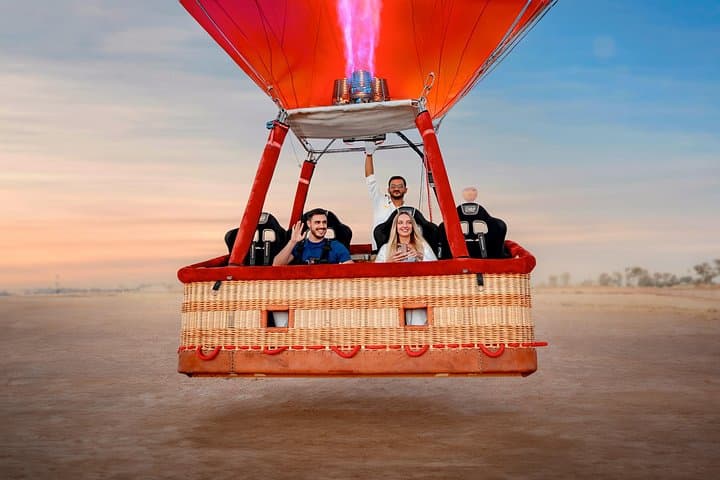 Breakfast in the Sky: Seated Hot Air Balloon Over the Dubai Desert photo 3