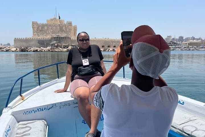 Alexandria Landmarks Guided Day Tour: Qaitbay, Catacombs & Bibliotheca