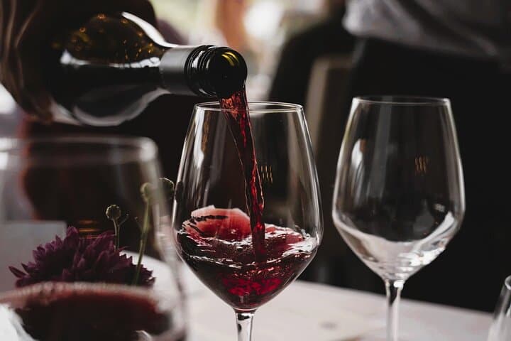 Central Otago Small-Group Wine Tour from Queenstown — Scenic Tastings & Expert Guide photo 3