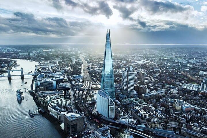 From Buckingham to the Shard: 5-Hour London Landmark Walking Tour photo 1