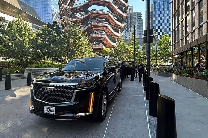 Private Airport Transfer NYC — One-Way Ride from JFK, LGA or EWR to Manhattan photo 2