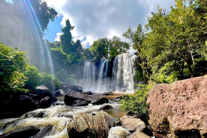 Phnom Kulen Waterfall and Banteay Srei: Full-Day Tour from Siem Reap photo 4