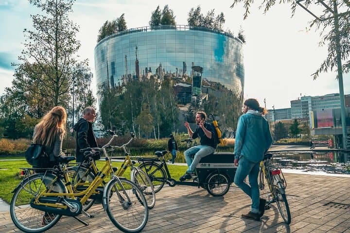 Classic Rotterdam Bike Tour: 3-Hour Highlights with a Local
