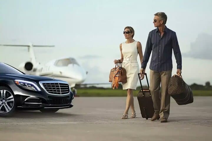 Boston Luxury Private Limousine Transfer 24/7 — Logan Airport & City Chauffeur photo 3