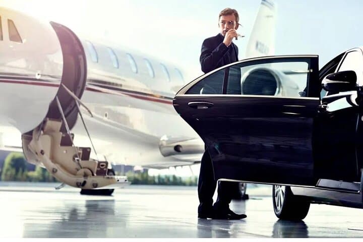 Boston Luxury Private Limousine Transfer 24/7 — Logan Airport & City Chauffeur photo 4