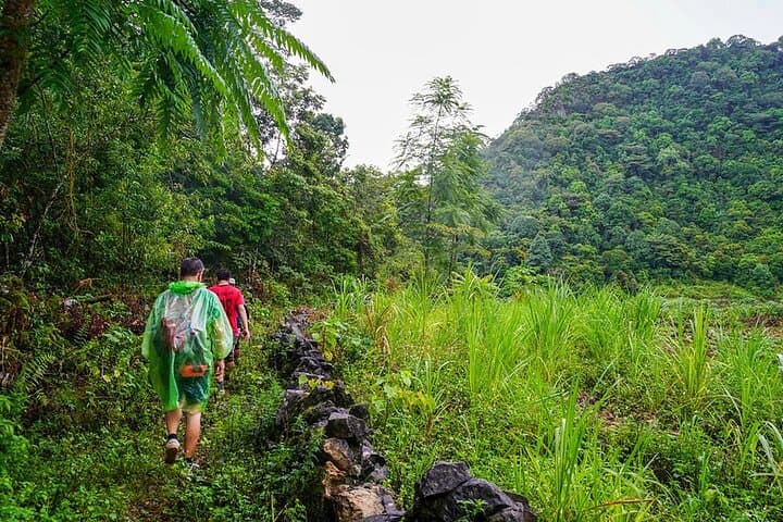 Ba Be Lake 2-Day Boat and Motorbike Adventure from Cao Bang