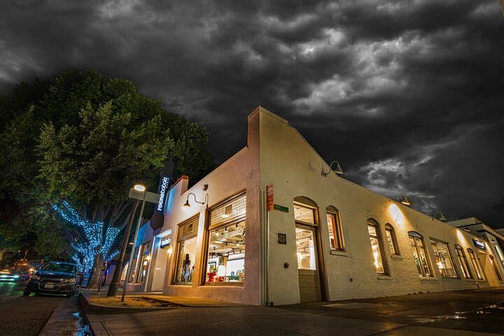 Pasadena Ghost Tour: Purgatory Phantoms — Haunted Walking Tour of Old Town Pasadena photo 4