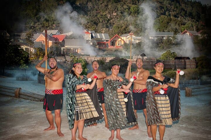 Rotorua Private Tour from Tauranga — Geothermal Wonders & Māori Heritage photo 3