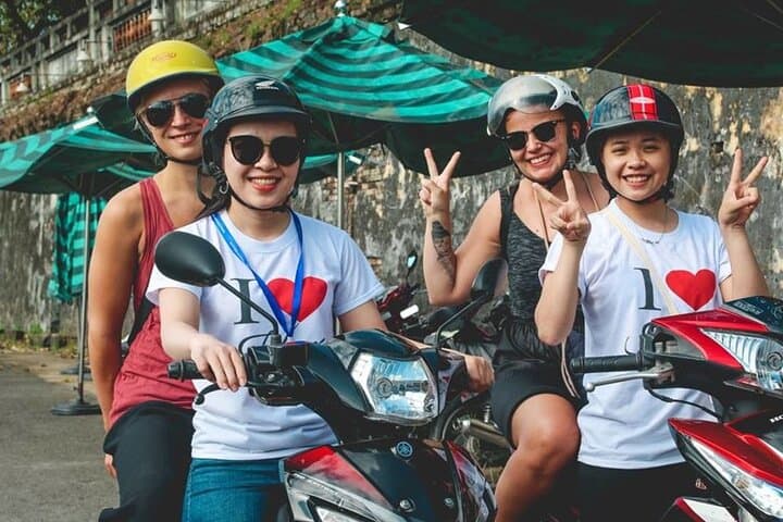 Hue Motorbike City Tour: Full-Day Scooter Ride to Royal Tombs and Thanh Toan Bridge