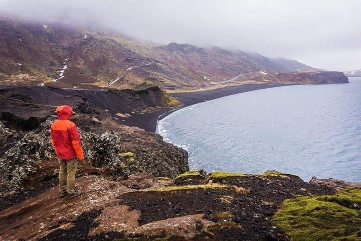 Reykjanes Peninsula Lava Tunnel & Blue Lagoon: Private Day Tour from Reykjavik photo 4